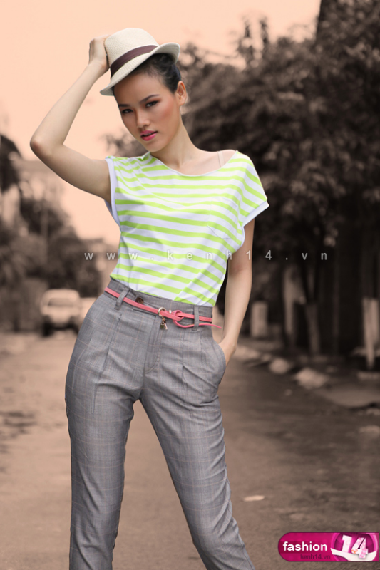 Ảnh của Tuyết Lan đón thu với color block