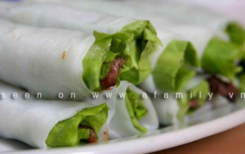 Ảnh của Thơm lừng phở cuốn thịt nướng Huế tại Hà Nội