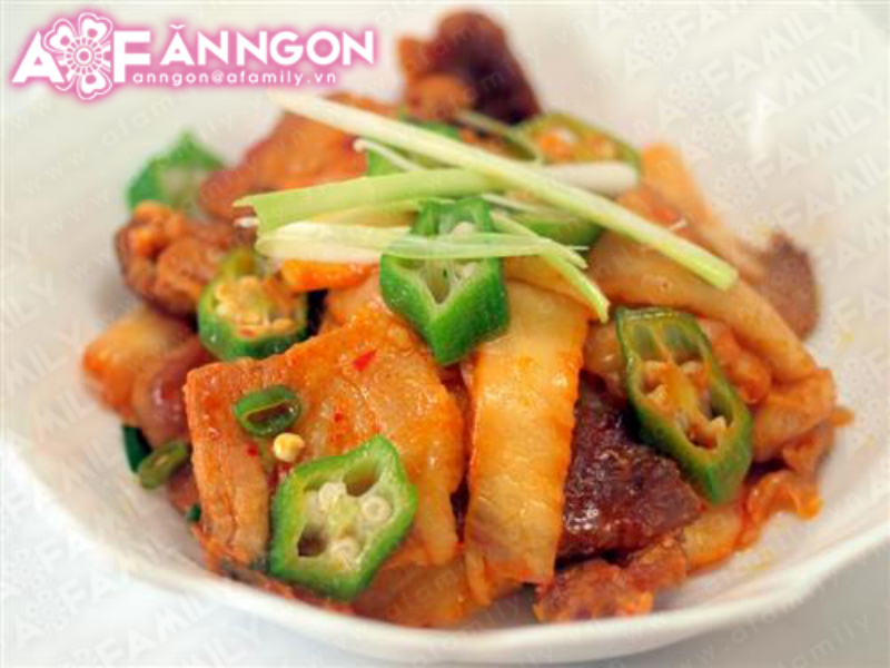 Ảnh của Chua chua cay cay thịt heo xào kim chi