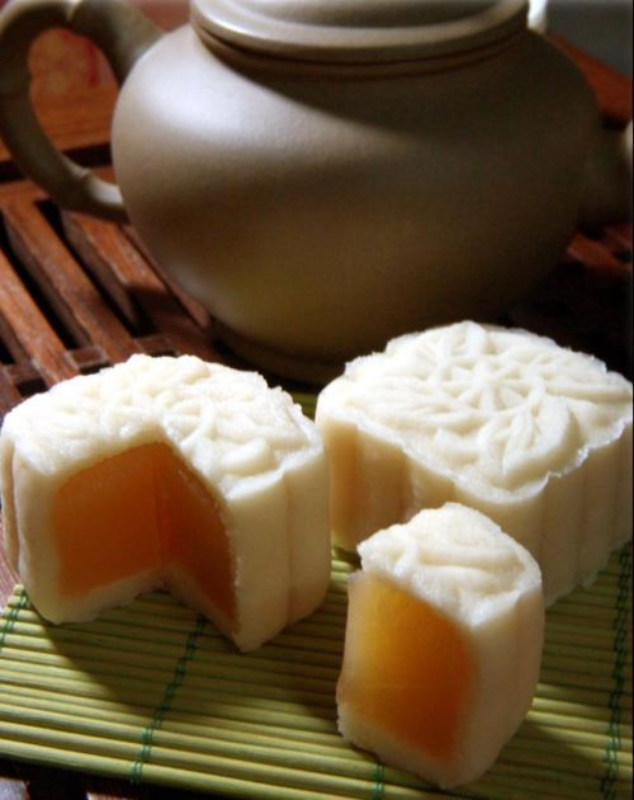 Ảnh của Trung thu đổi món với bánh custard da heo