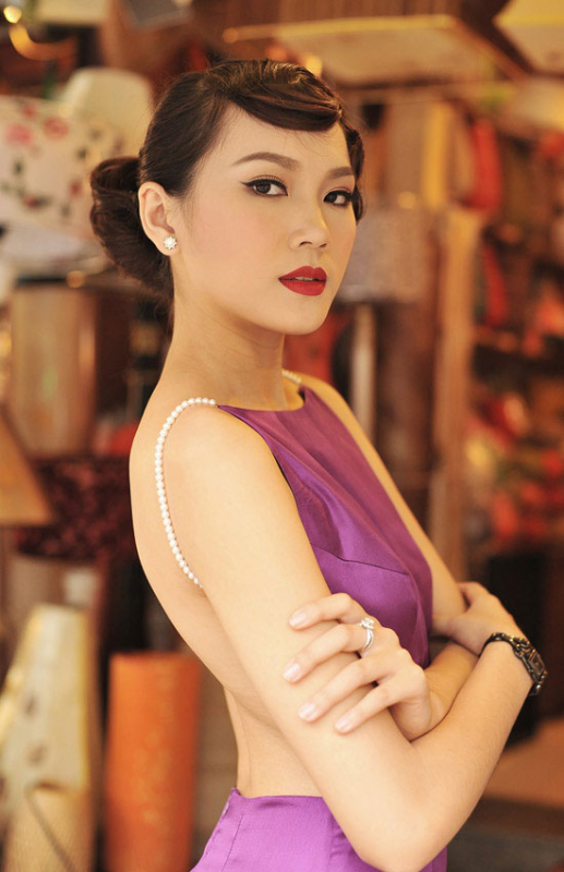 Ảnh của Ngọc Thạch được lựa chọn dự thi Miss Earth nhưng chưa được cấp giấy phép